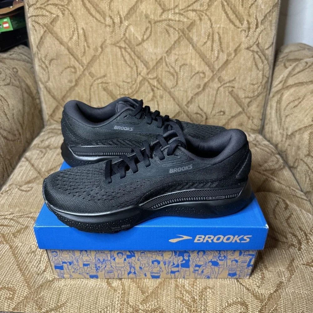 Brooks Women's Adrenaline GTS 24 Road-Running Shoes Black/Black/Ebony‎ Size 6B - Picture 3 of 9